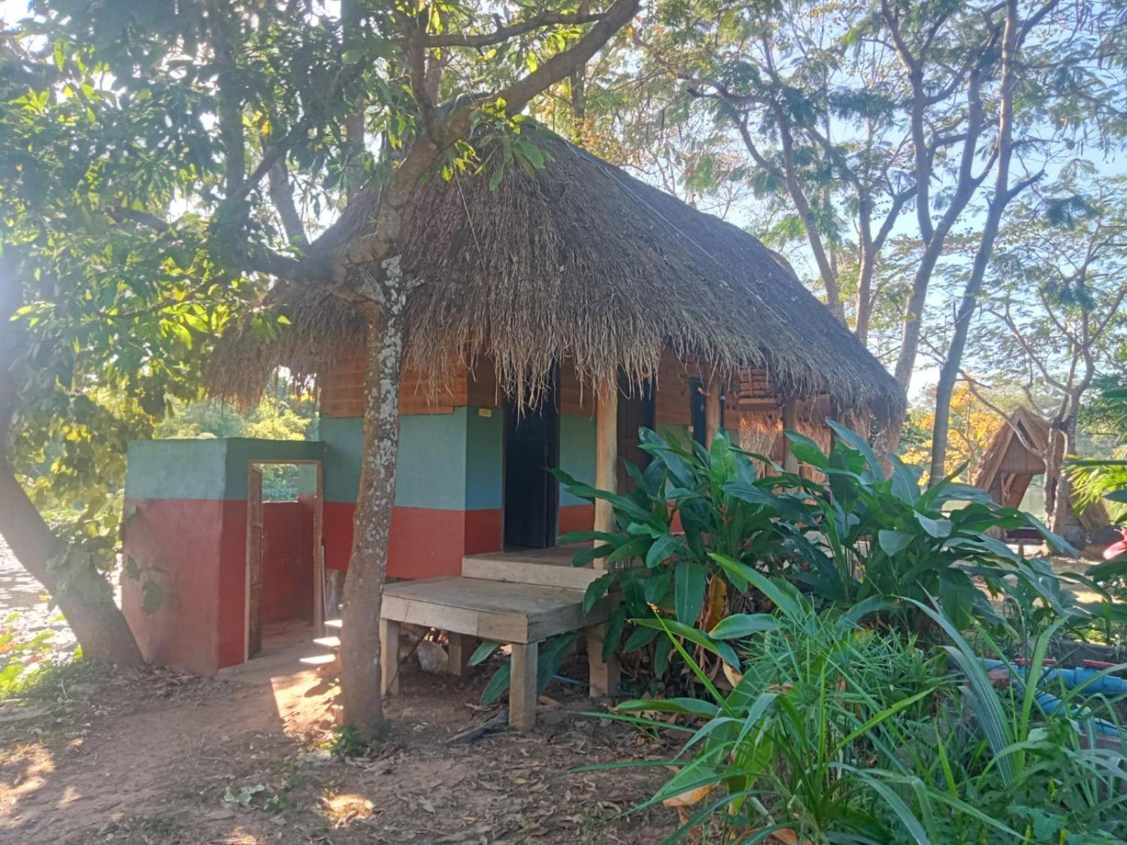 Fandee Island Treehouses & Ziplines - Tad Lo, Bolaven Loop Pakse Ban Kiangtat Exterior foto